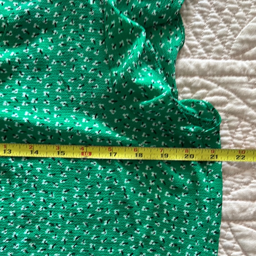 Adrianna Papell Emerald Flutter Sleeve Blouse with Subtle Print - Picture 4 of 7